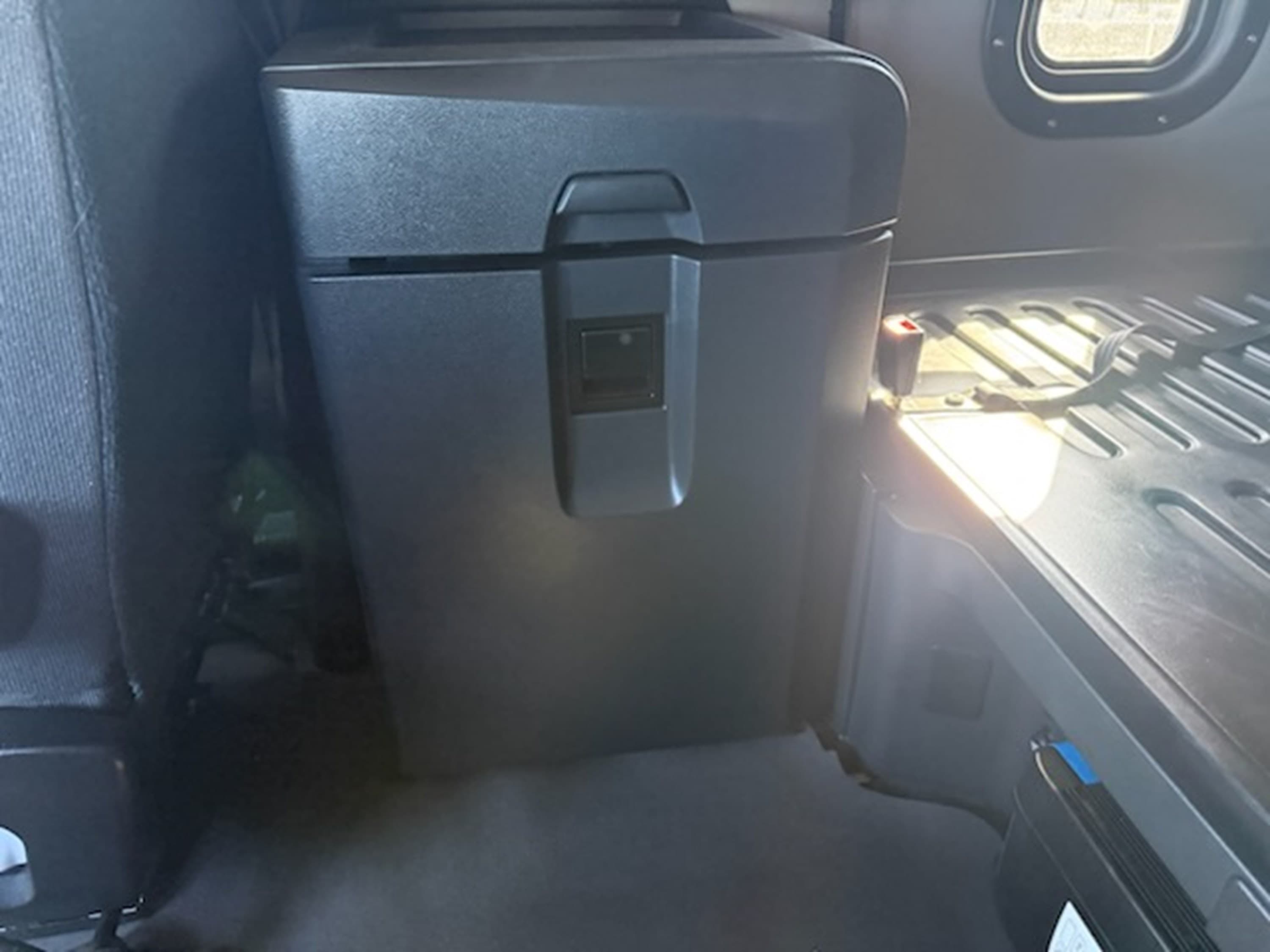 2021 Freightliner Cascadia — photo 11