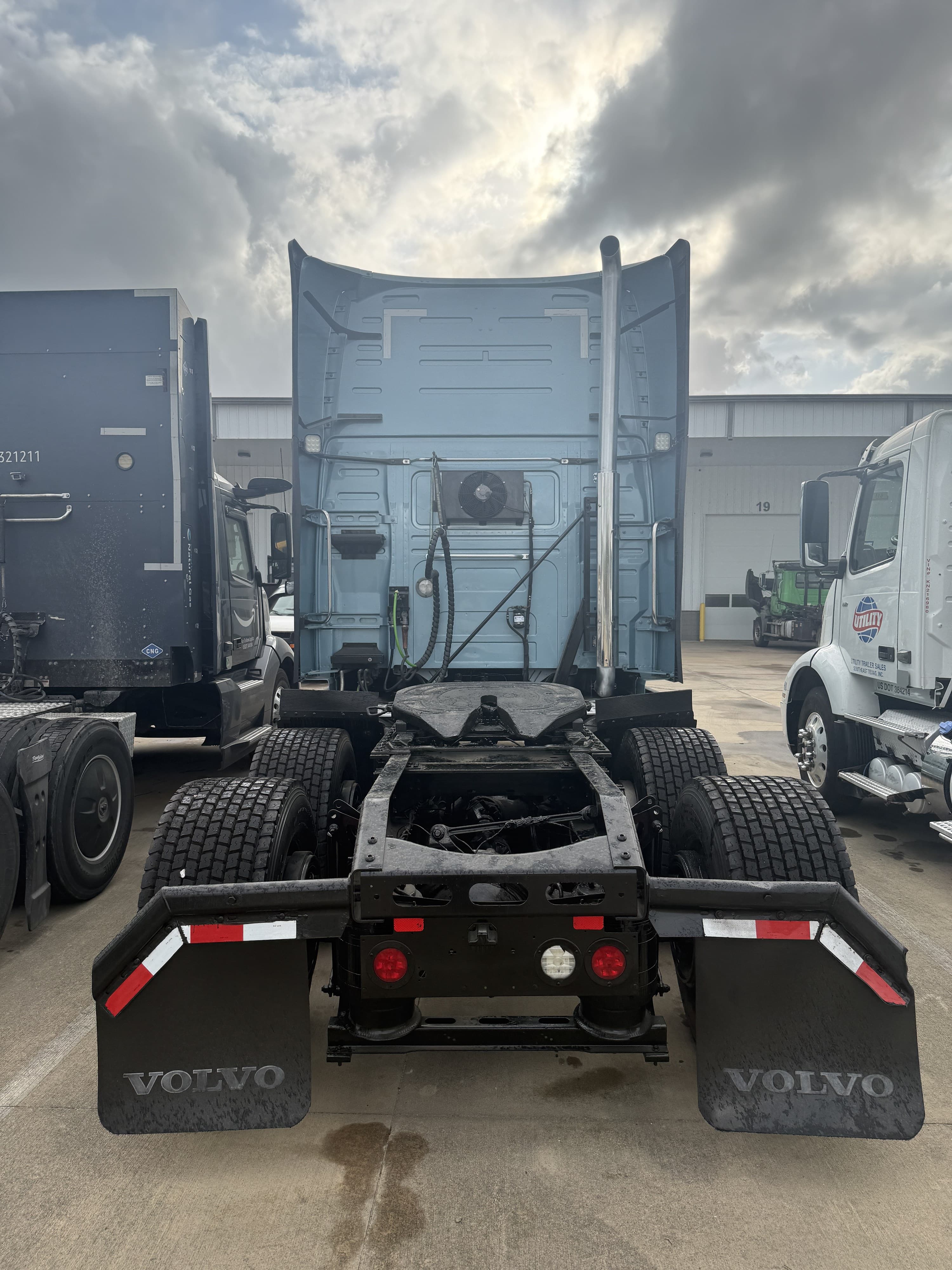 2021 Volvo VNL 760 — photo 4