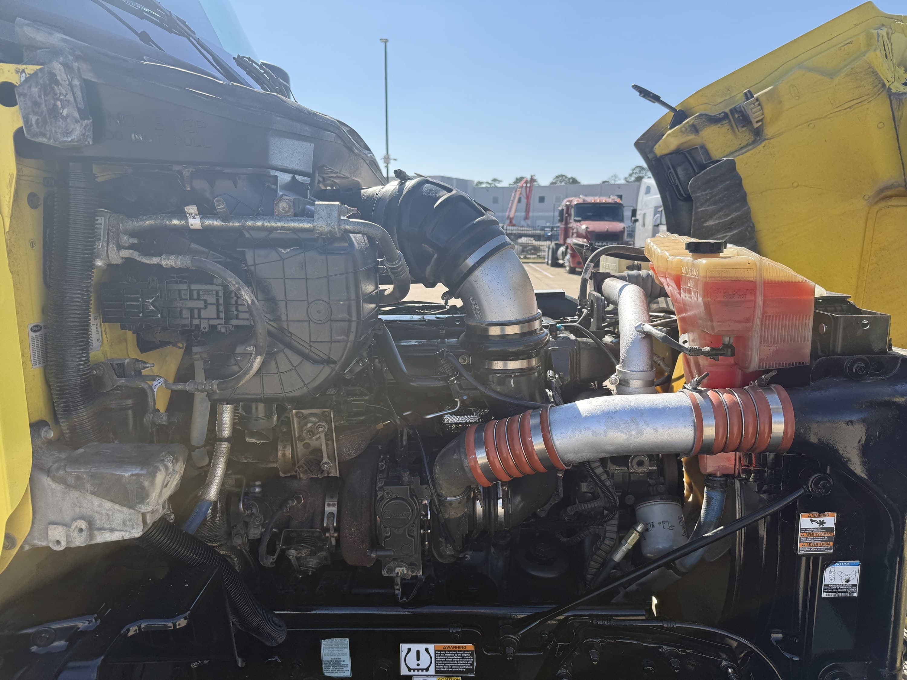 2017 Peterbilt 579 — photo 19