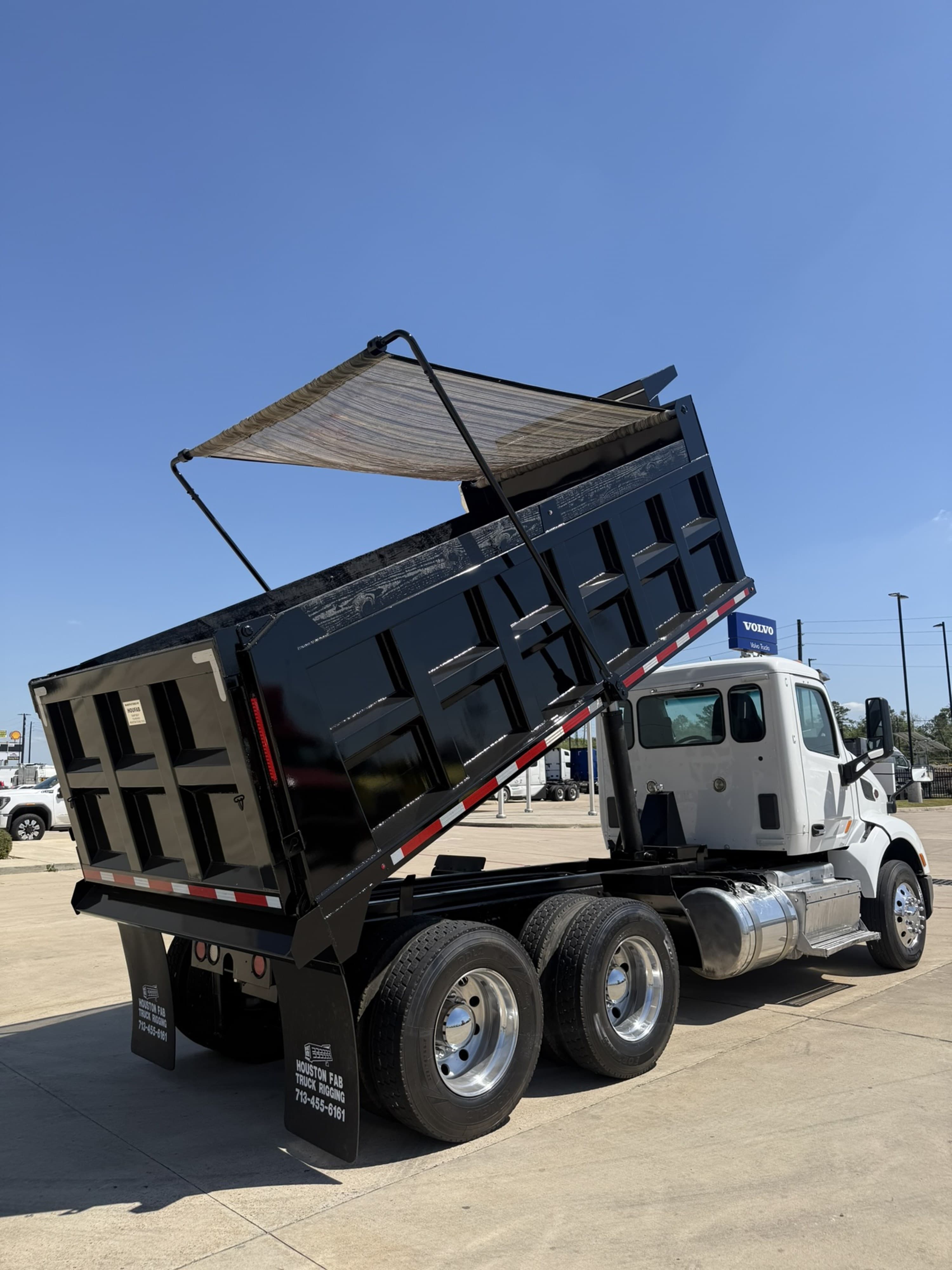 2017 Peterbilt 579 — photo 5