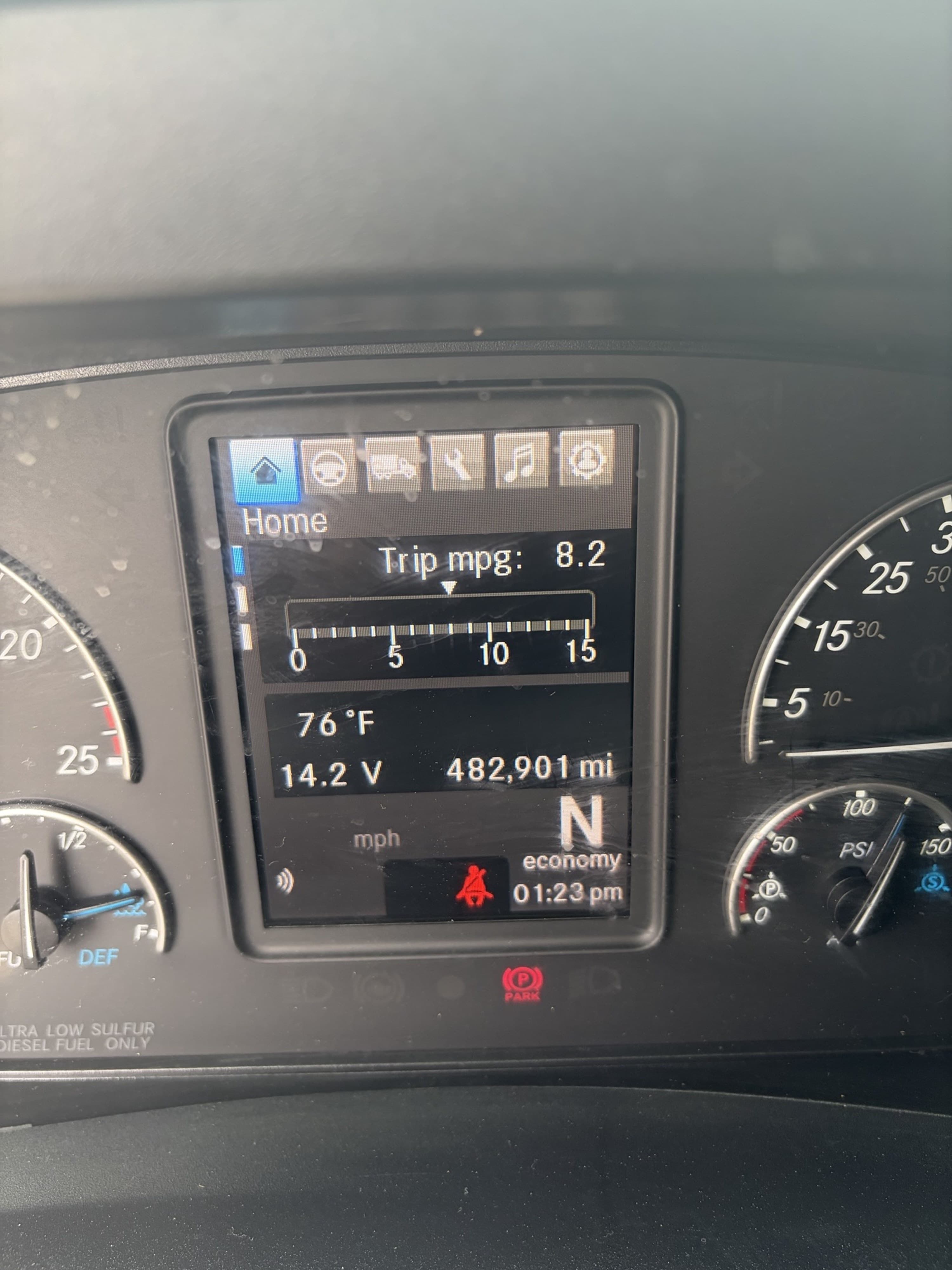 2024 Freightliner Cascadia — photo 13