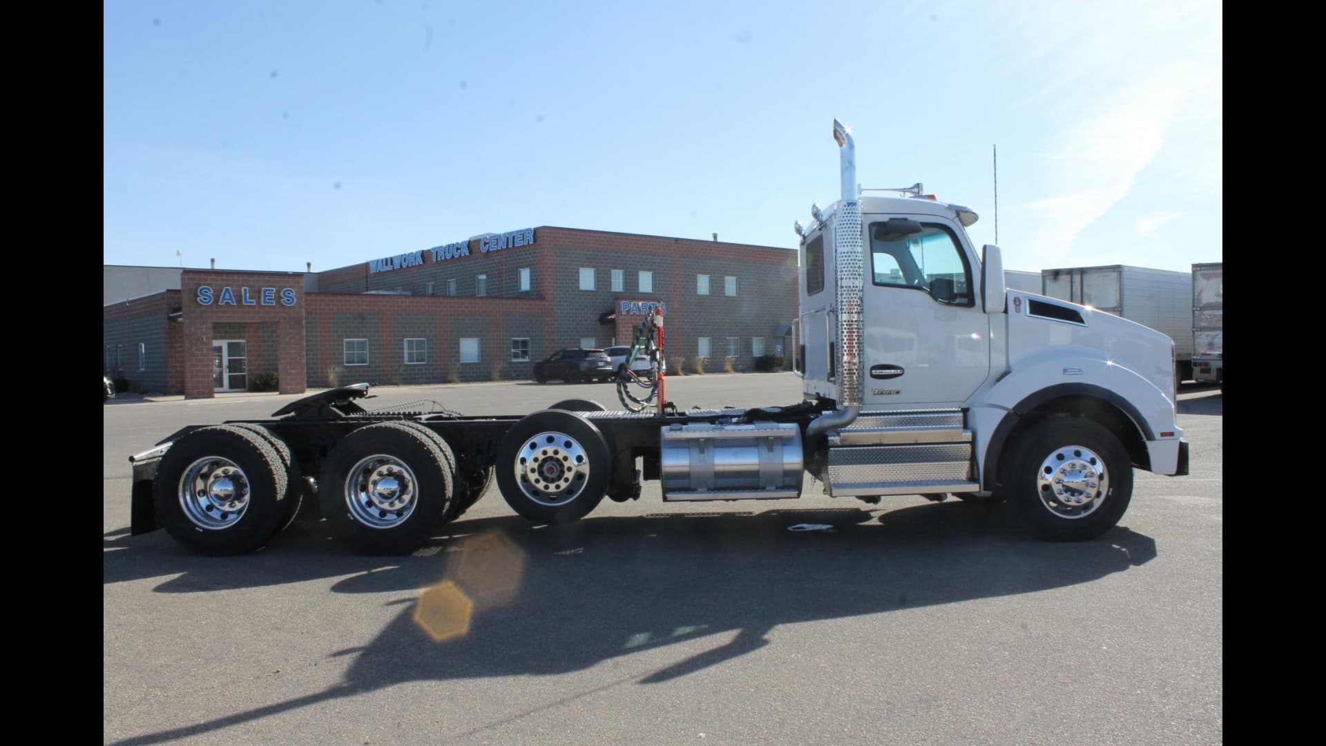 2025 Kenworth T880 — photo 6