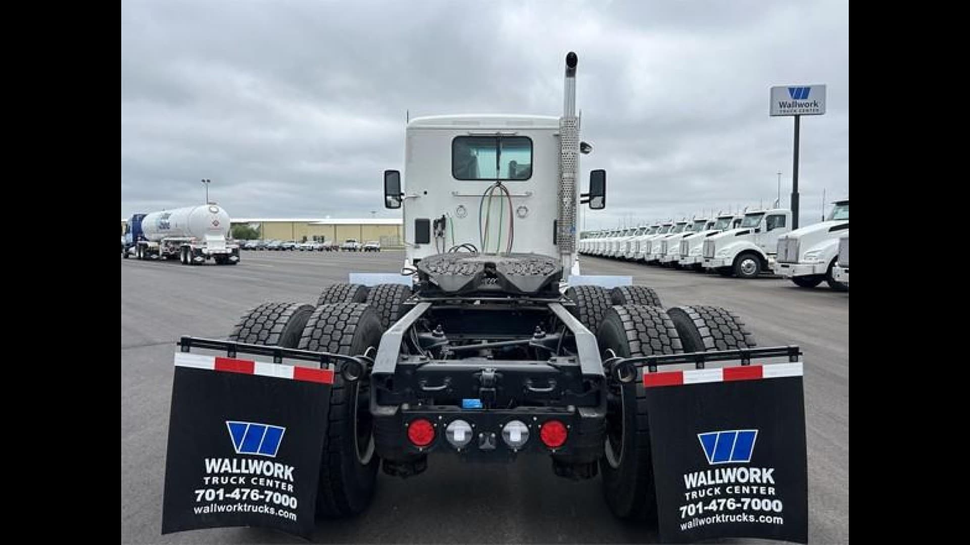 2025 Kenworth T880 — photo 4