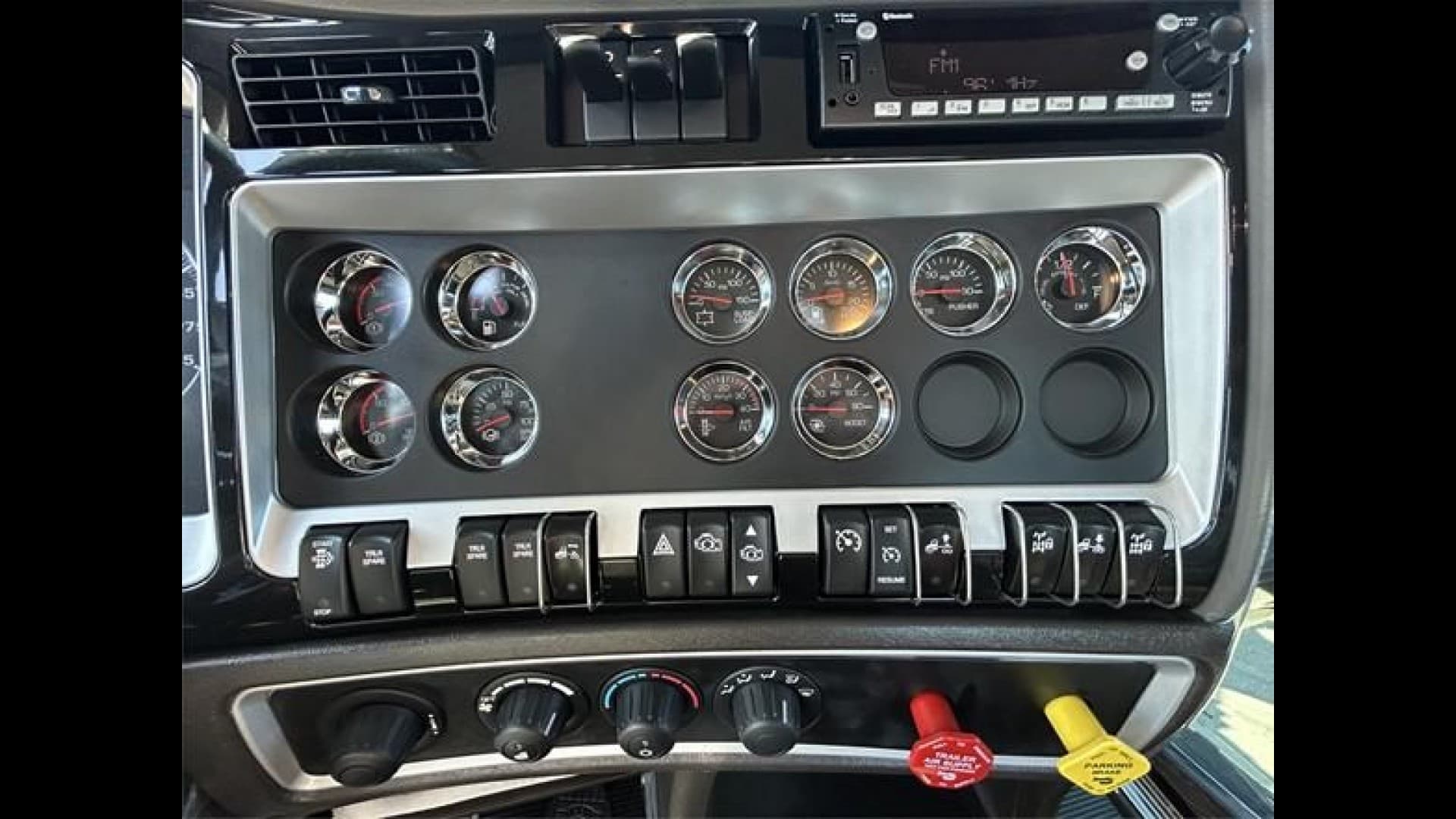 2026 Kenworth T800 — photo 12