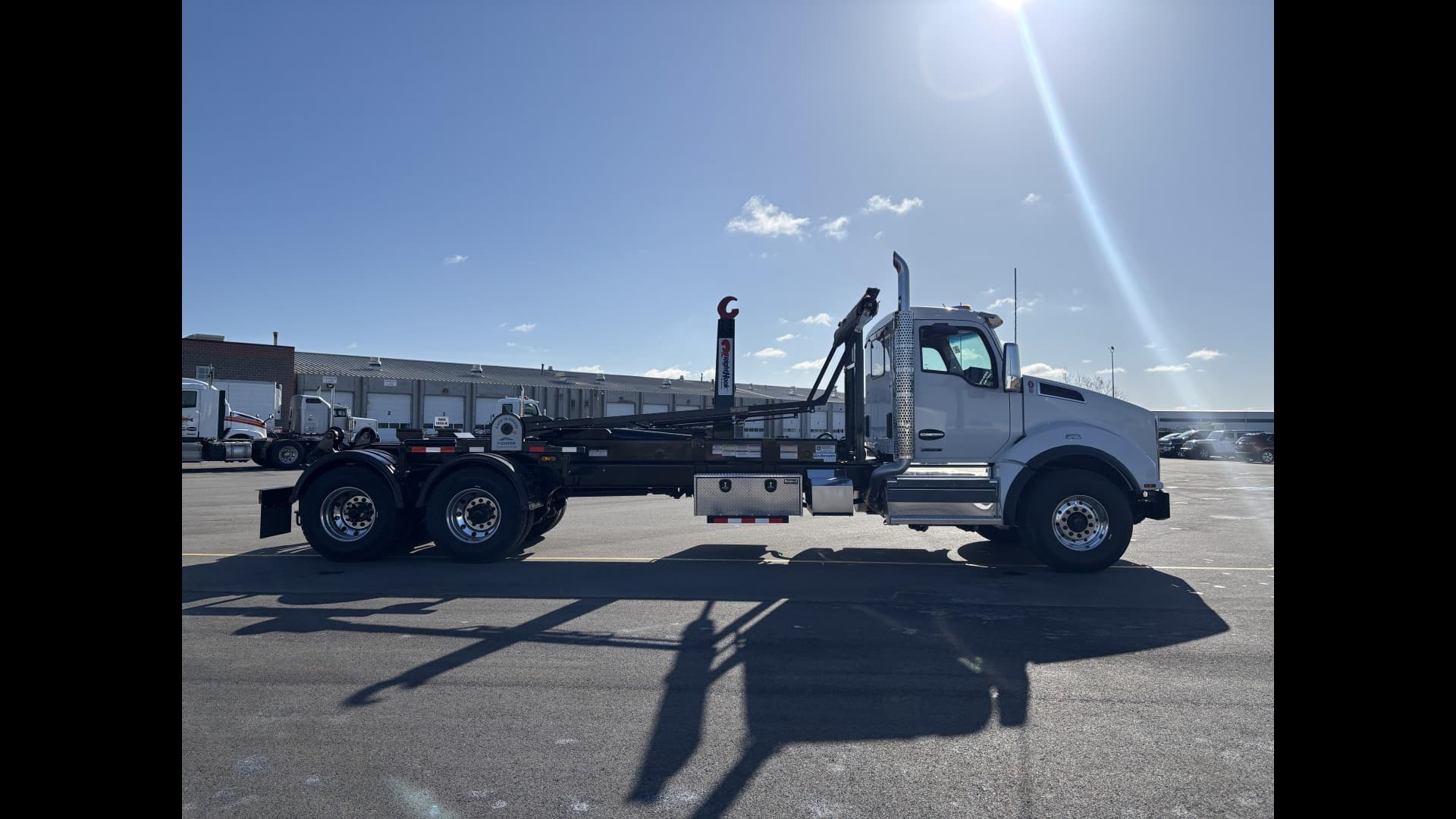 2026 Kenworth T880 — photo 6