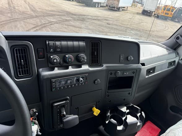 2026 International MV — photo 3