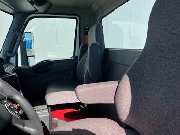 2025 International RH — photo 3