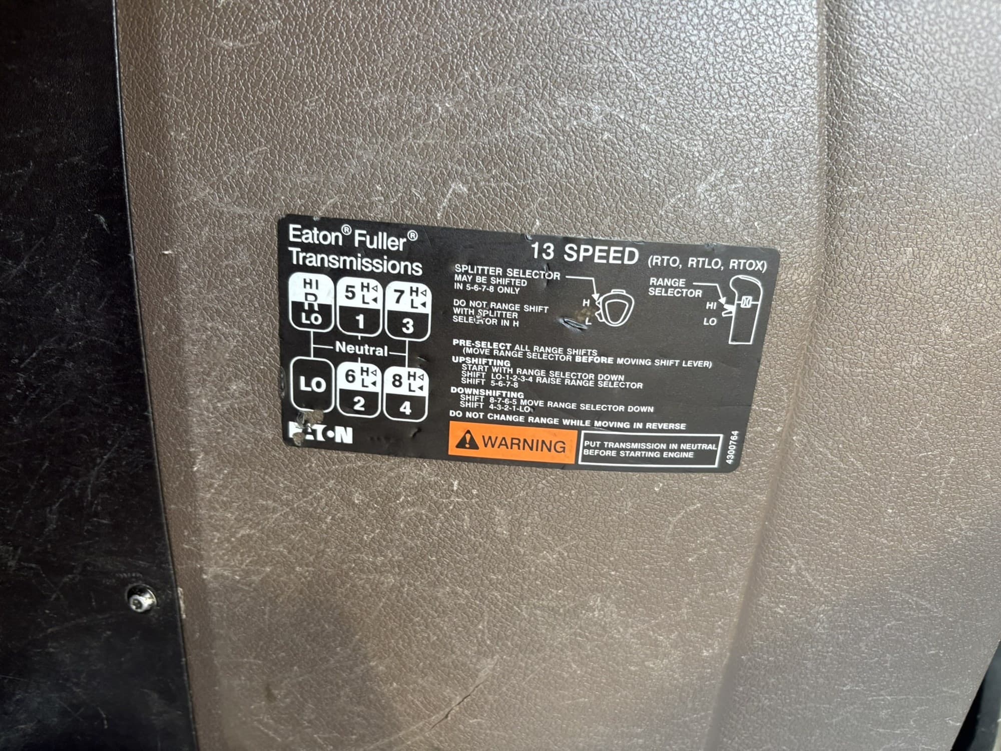 2019 International HX — photo 19