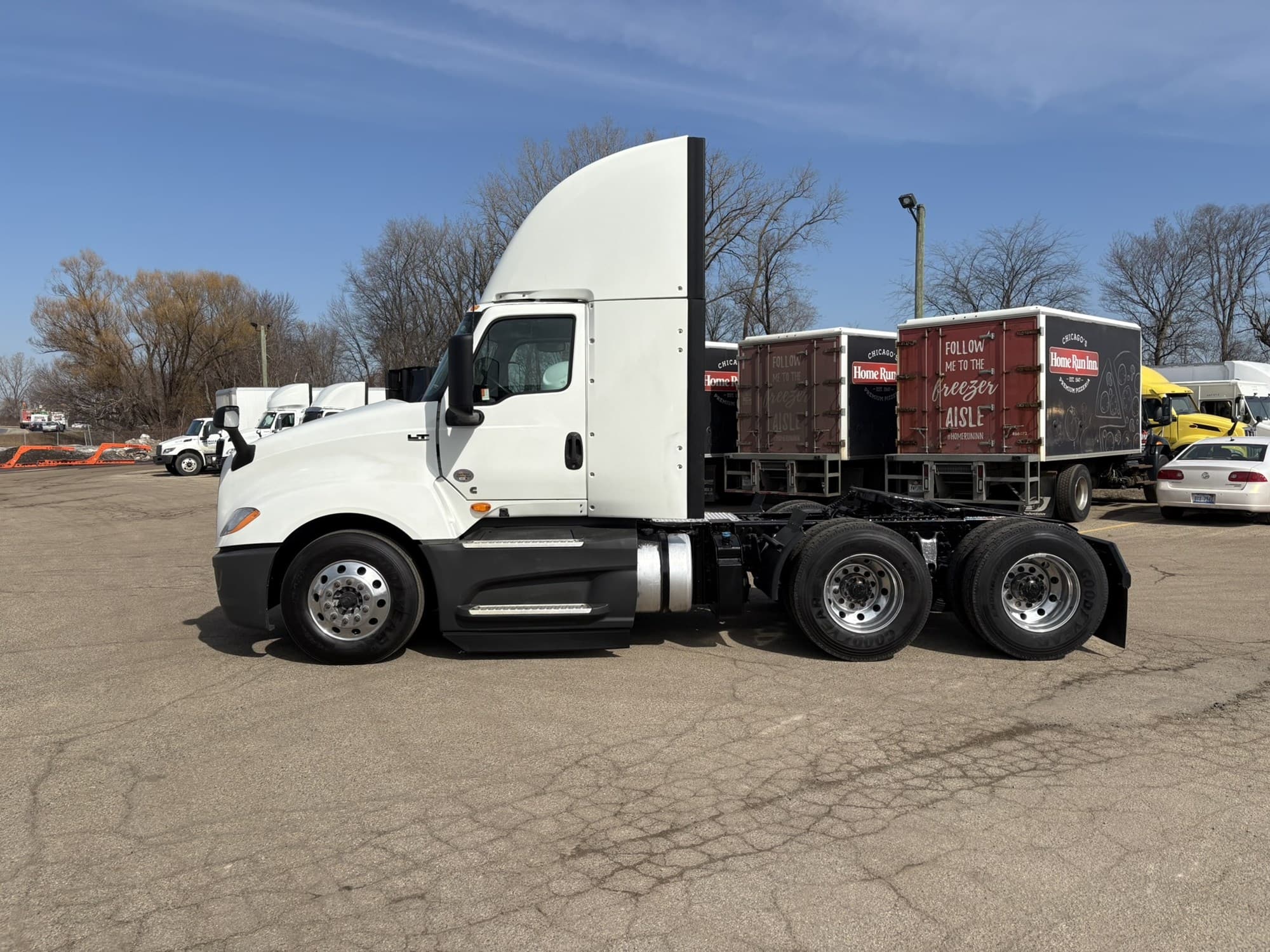 2021 International LT — photo 2