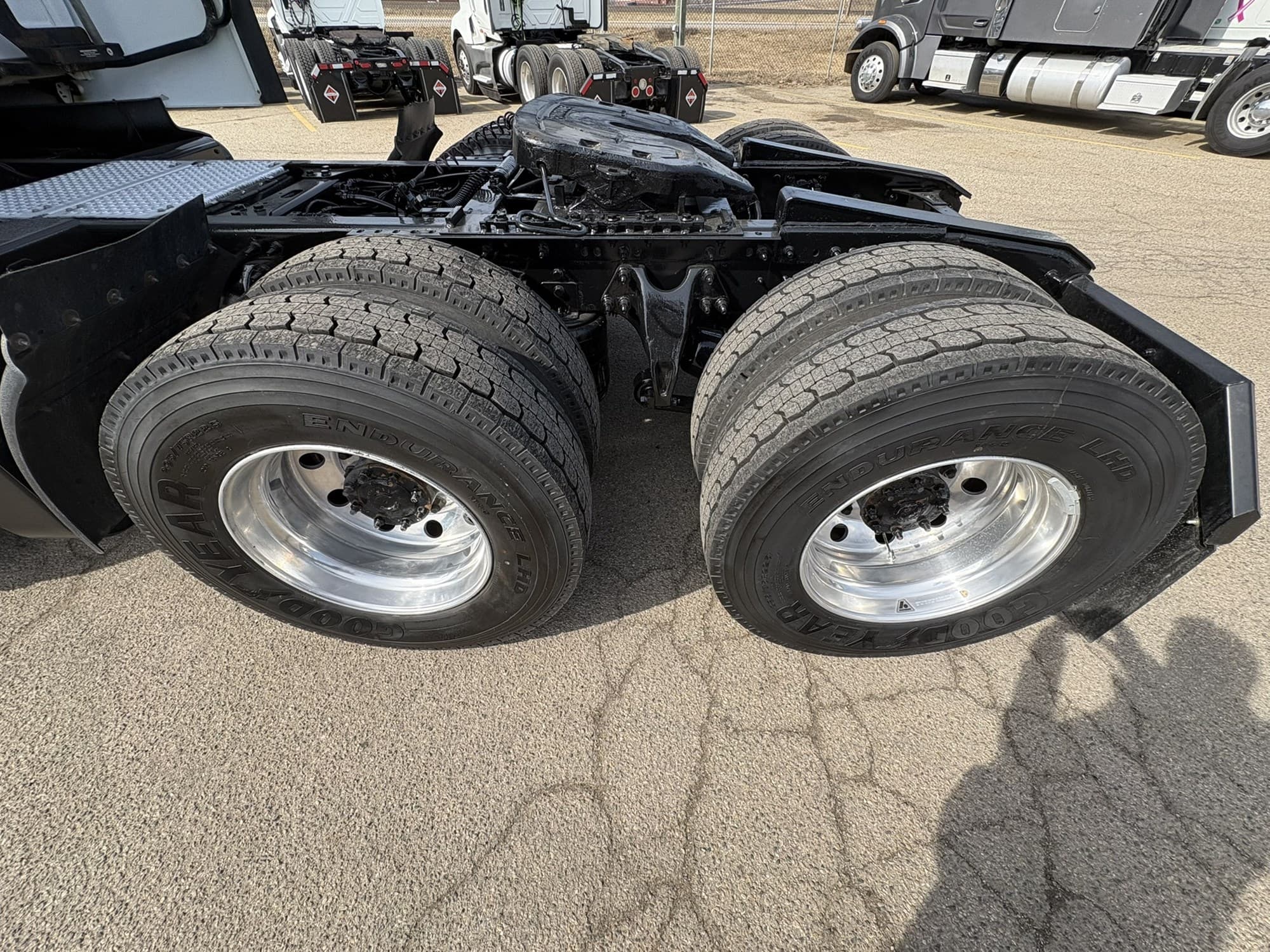 2021 International LT — photo 7