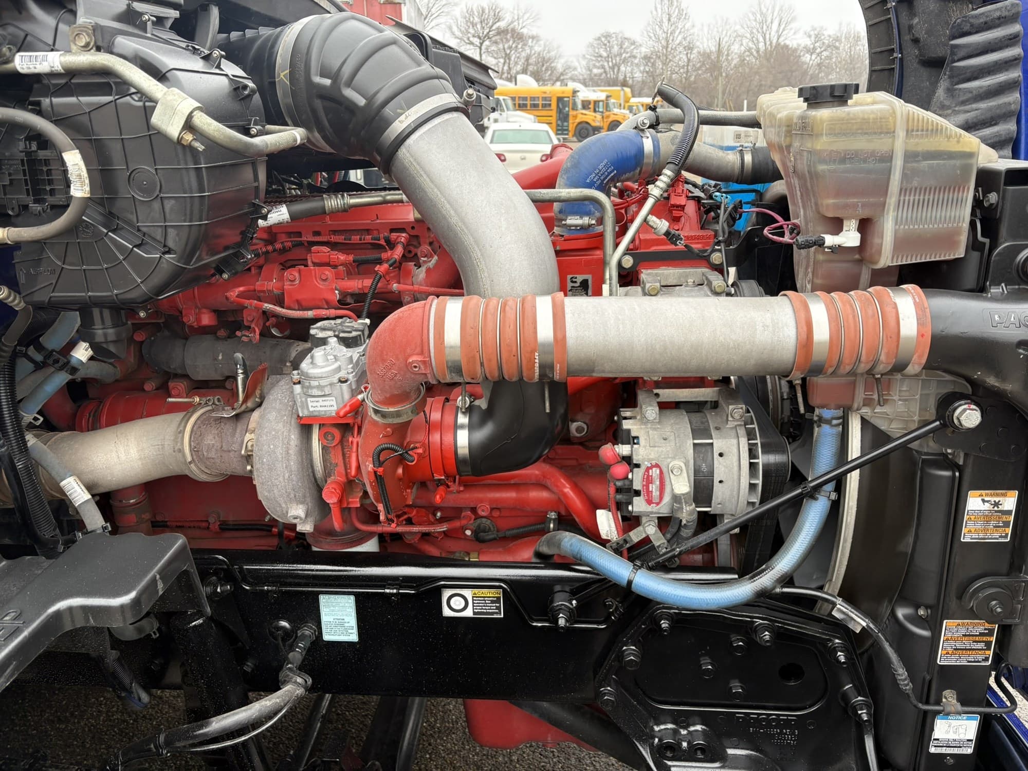 2022 Peterbilt 579 — photo 13