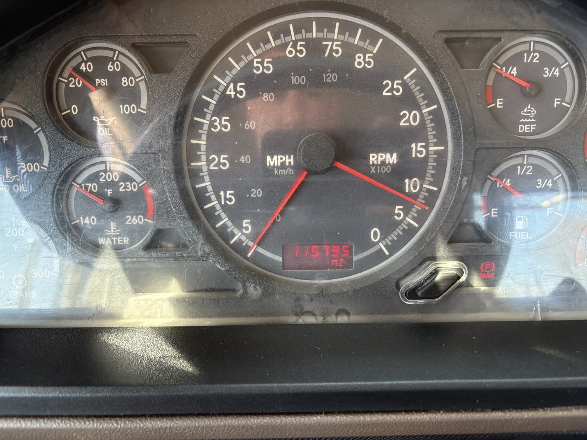 2019 International HX — photo 13