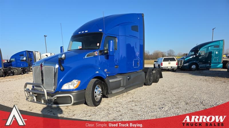 2022 Kenworth T680 — photo 1