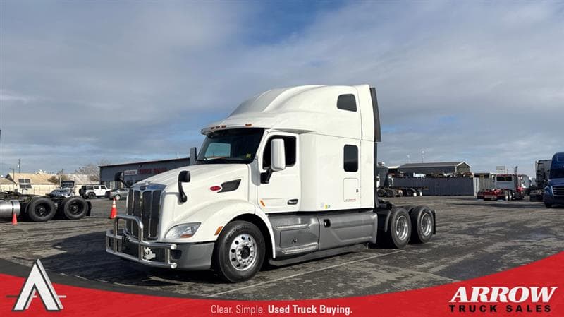 2020 Peterbilt 579 — photo 1