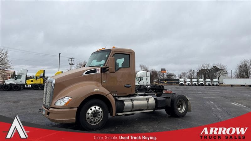 2020 Kenworth T680 — photo 1