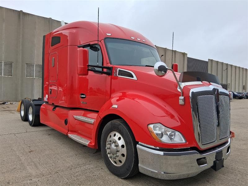 2022 Kenworth T680 — photo 1