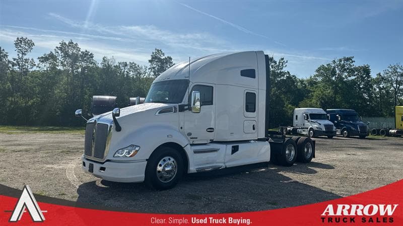 2021 Kenworth T680 — photo 1