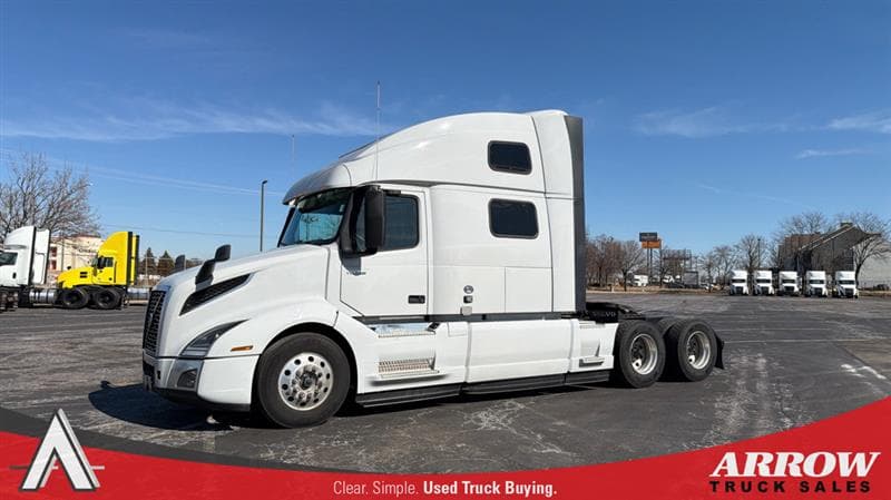 2024 Volvo VNL 860 — photo 1