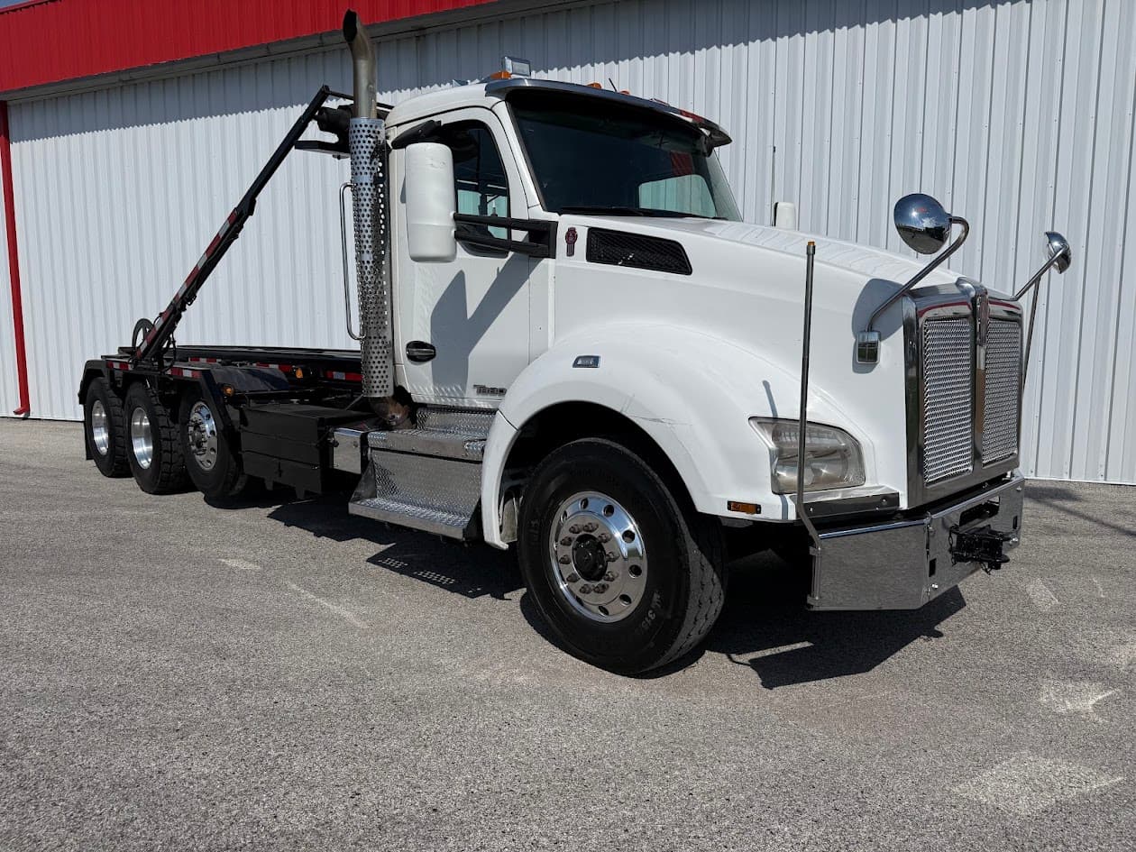 2020 Kenworth T880 — photo 2