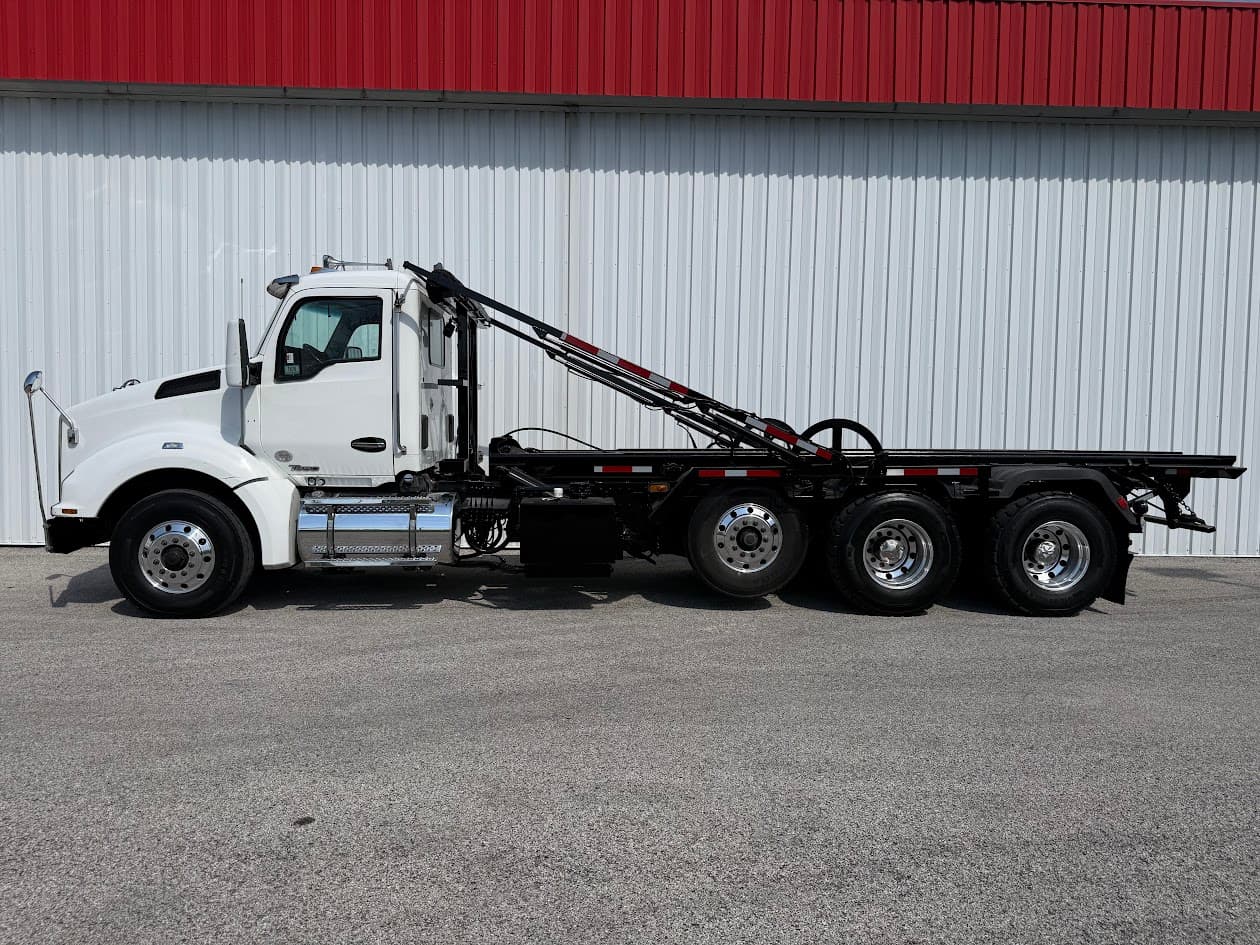 2020 Kenworth T880 — photo 6