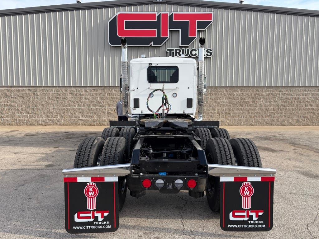 2027 Kenworth W990 — photo 5