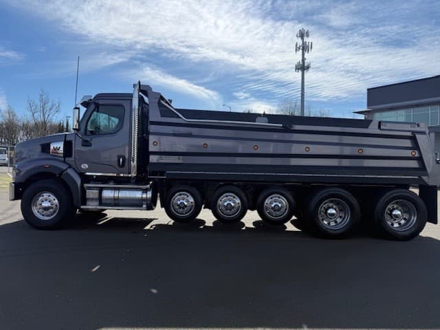 2022 Western Star 49X — photo 3