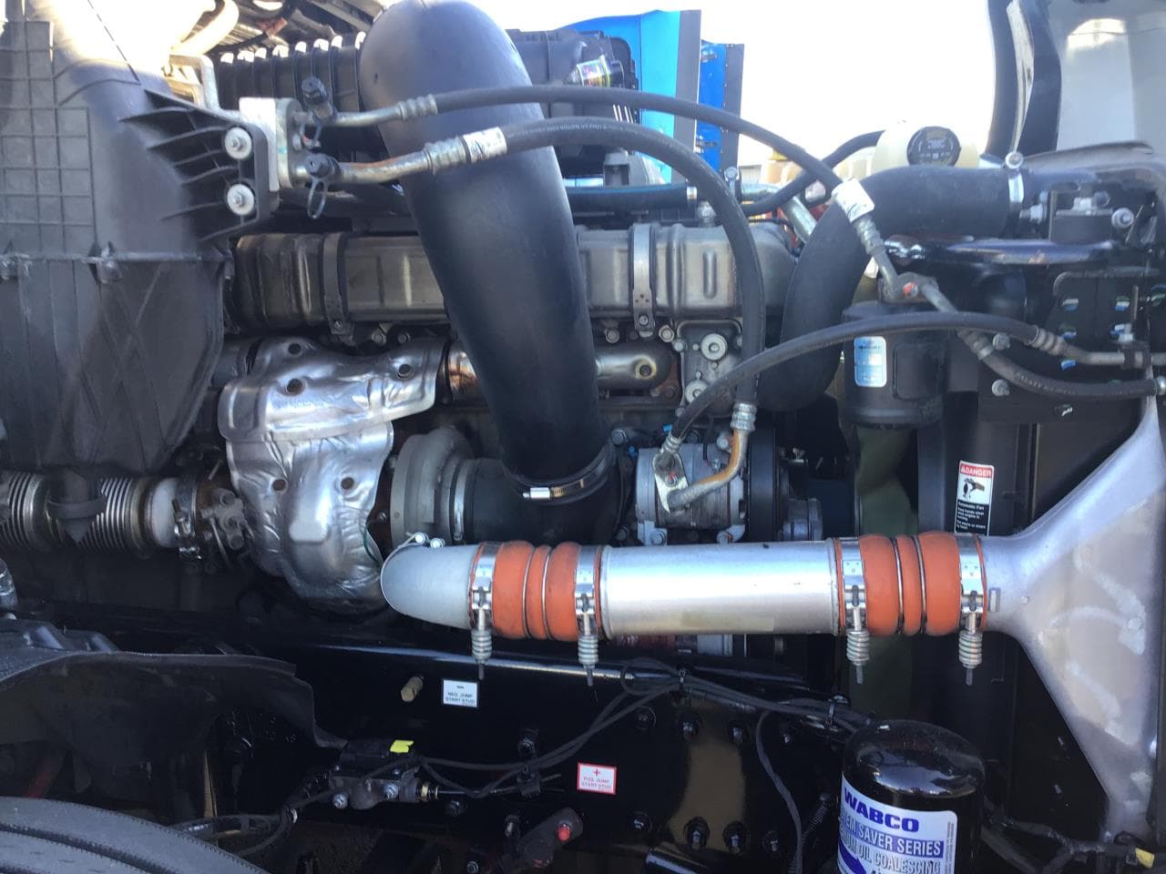 2020 Freightliner Cascadia — photo 12