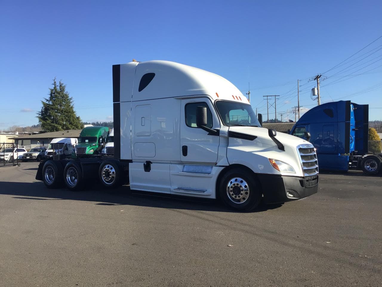 2020 Freightliner Cascadia — photo 3