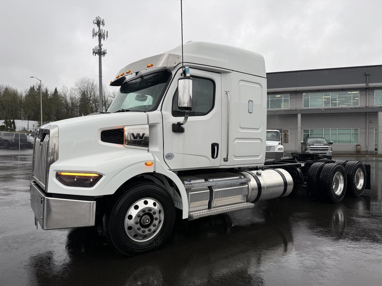 2024 Western Star 47X — photo 3