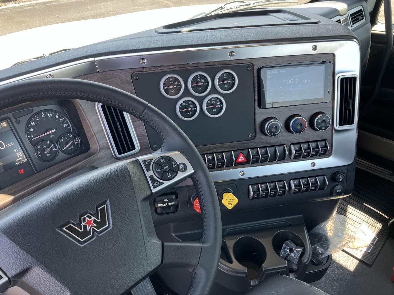 2025 Western Star 49X — photo 7