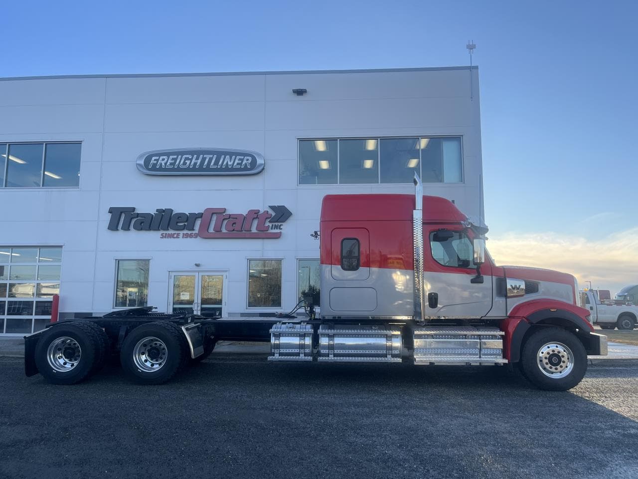 2025 Western Star 49X — photo 2