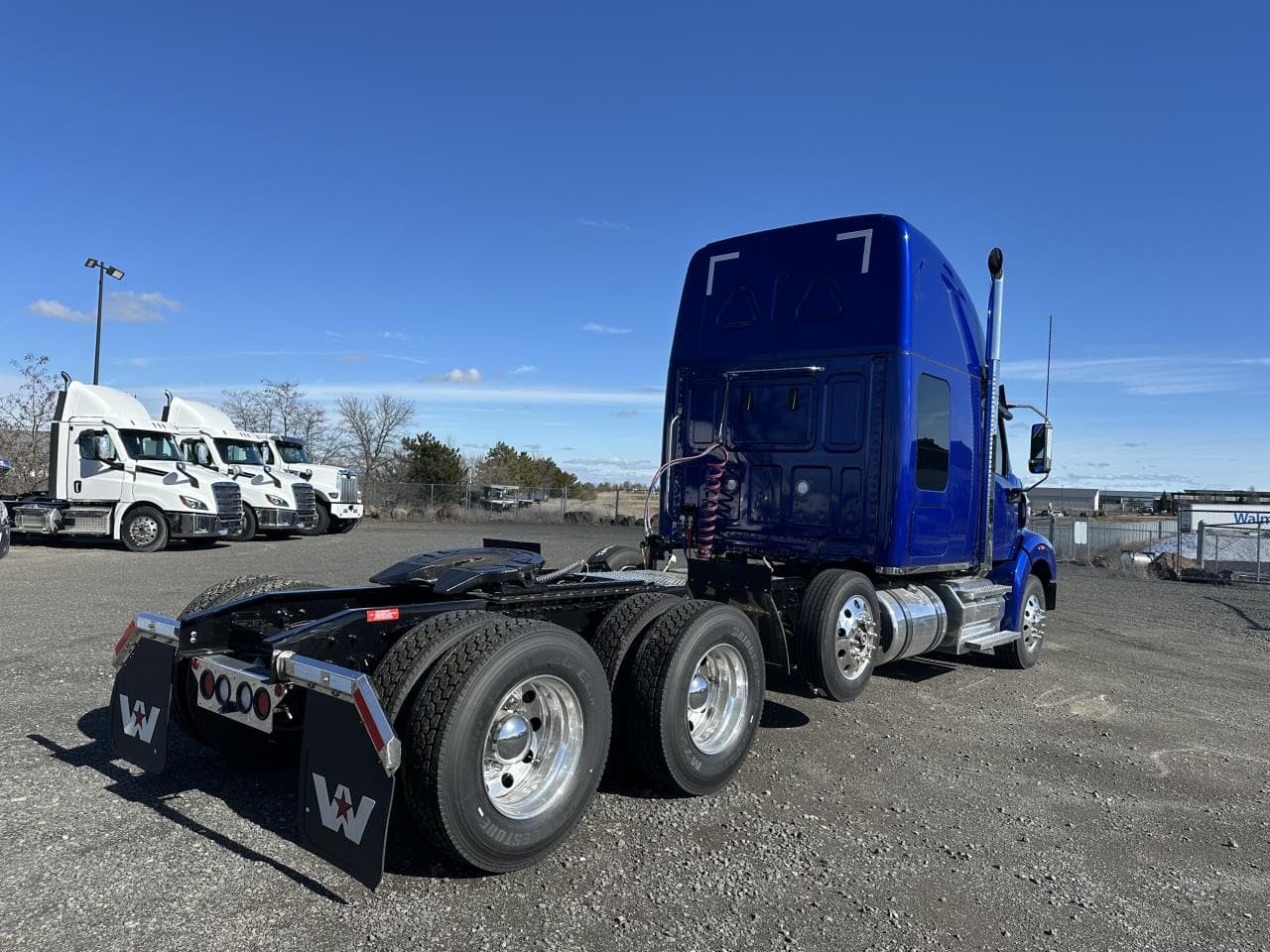 2025 Western Star 49X — photo 3