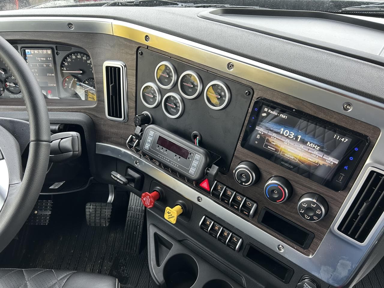 2025 Western Star 49X — photo 7