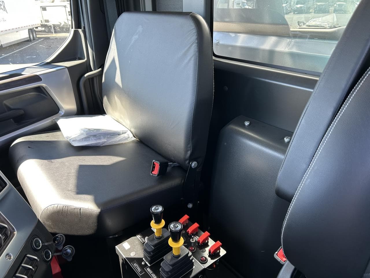 2024 Western Star 47X — photo 7