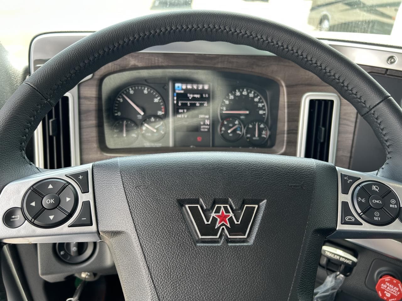 2026 Western Star 47X — photo 10