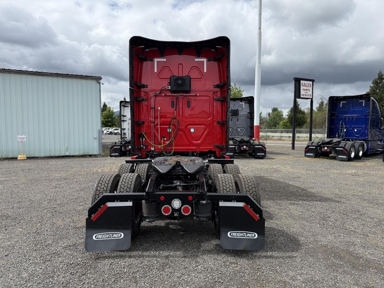 2026 Freightliner Cascadia — photo 5