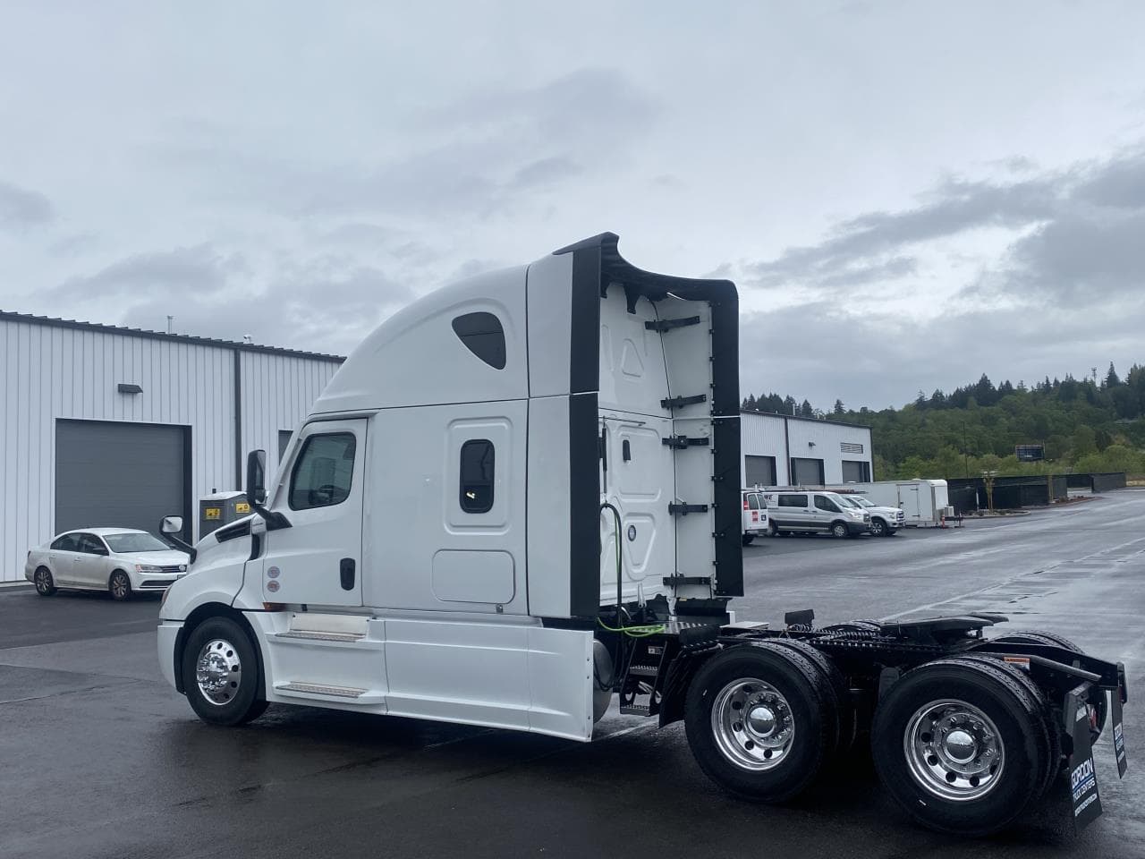 2027 Freightliner Cascadia — photo 4
