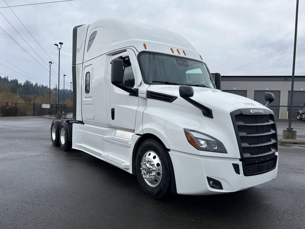 2027 Freightliner Cascadia — photo 5