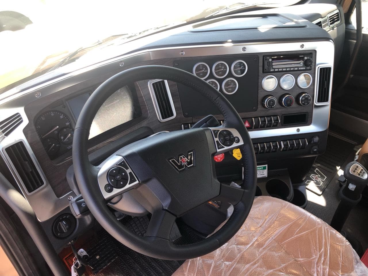 2024 Western Star 49X — photo 9