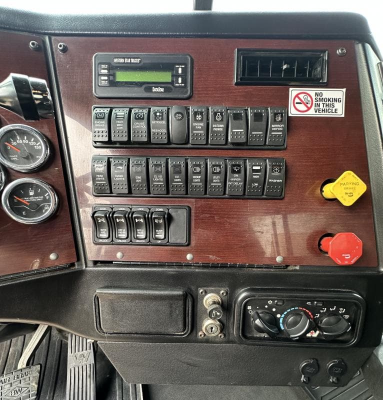 2019 Western Star 4900 — photo 10