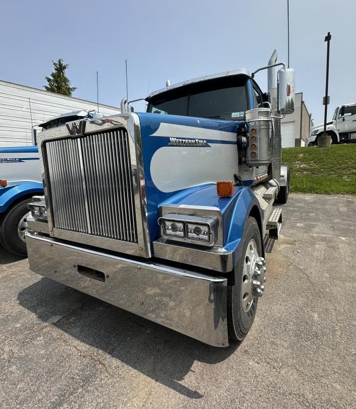 2019 Western Star 4900 — photo 2