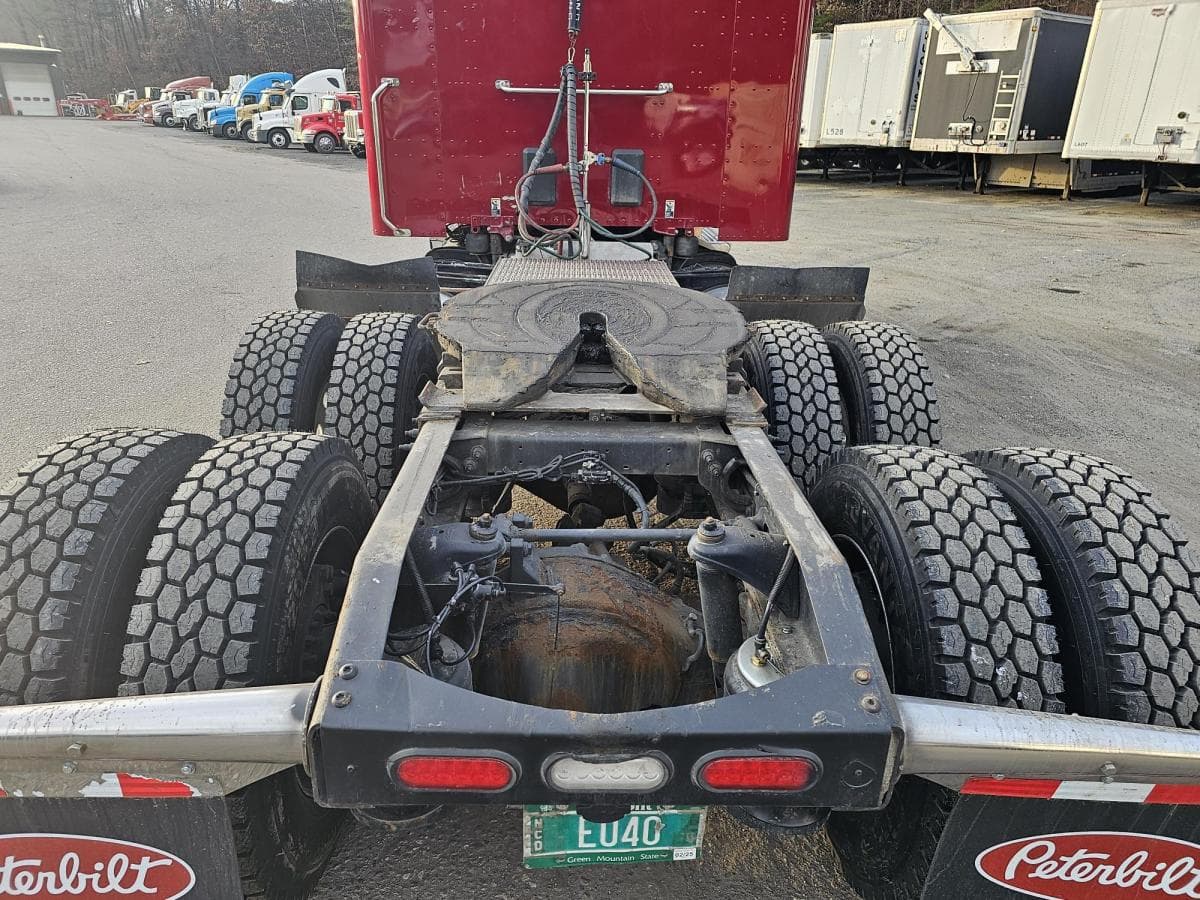 2019 PETERBILT 579 Sleeper — photo 5