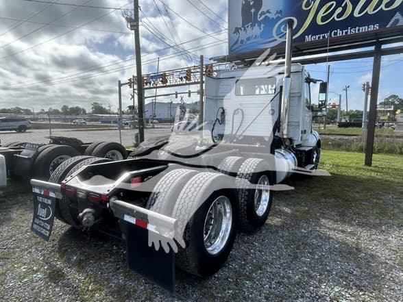 2020 Volvo VNL 300 — photo 5