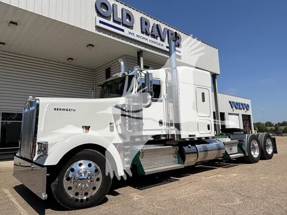 2024 Kenworth W900 — photo 2