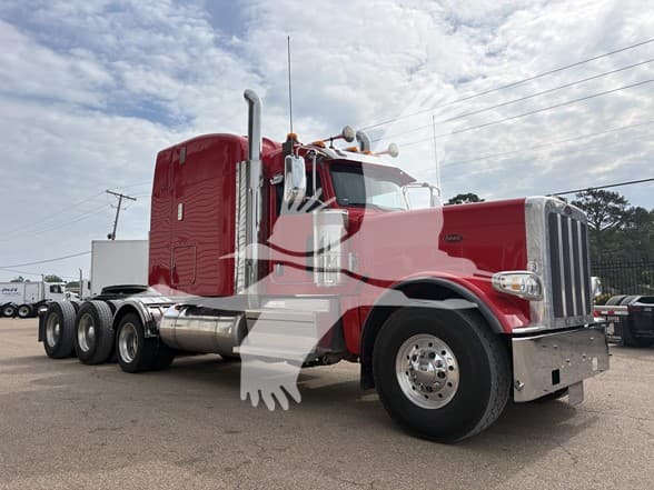 2024 Peterbilt 389 — photo 3