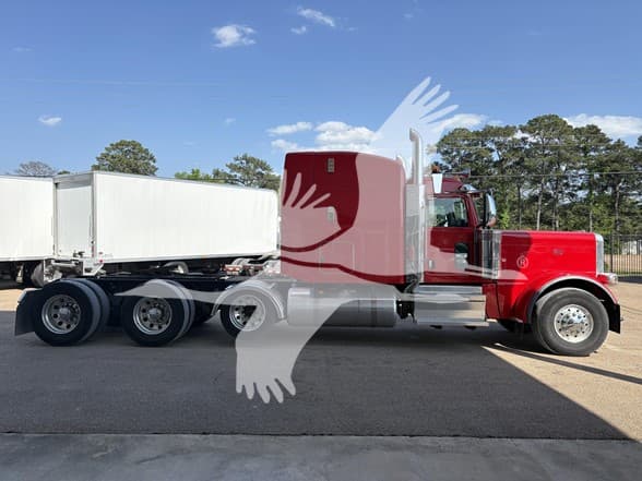 2024 Peterbilt 389 — photo 4