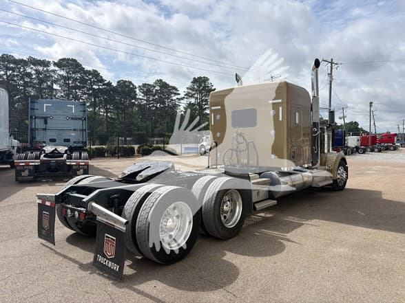 2024 Kenworth W900 — photo 4