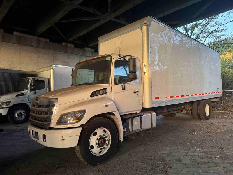 2018 Hino 338