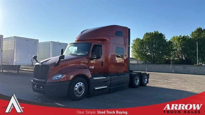 2022 International LT