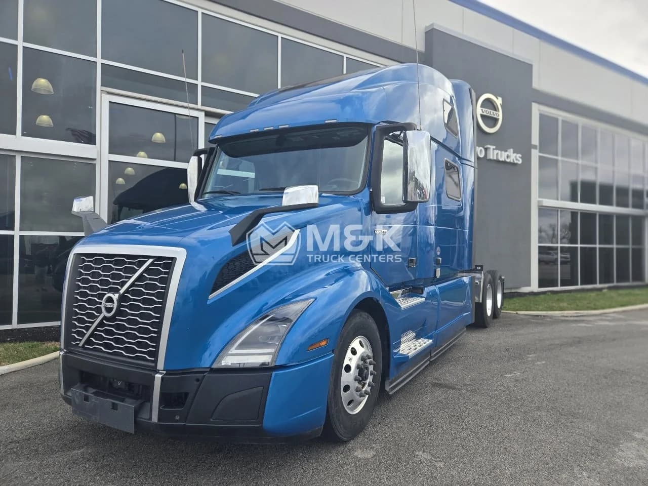 2025 Volvo VNL 860